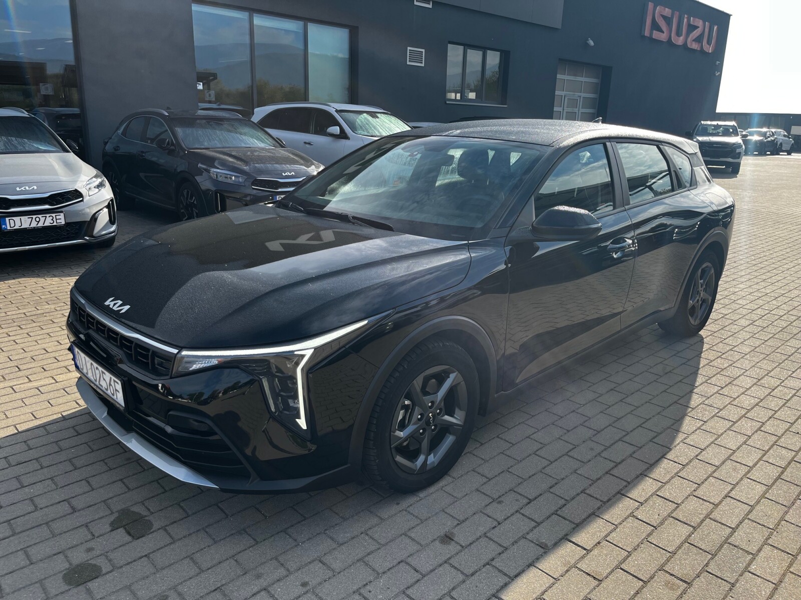 Kia K4